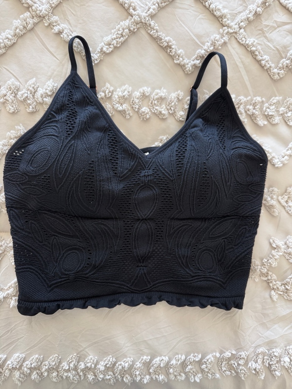 Black Lace-Pattern Bandeau Bralette - Women Intimates